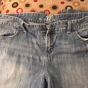 Stressed Capri/Maurice’s